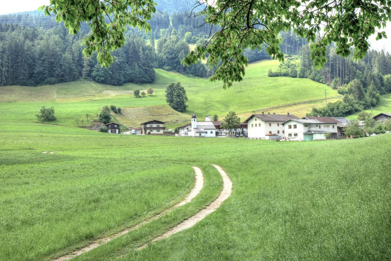 Chalet Rastenhof - Urlaub Auf Dem Bauernhof In Osterreich Gallzein Exterior foto